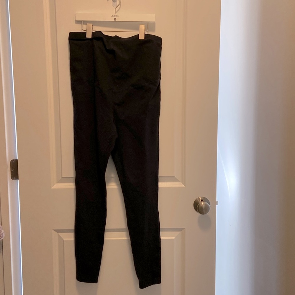 Old Navy maternity cotton leggings